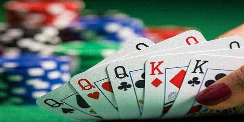 Langkah dasar bermain Tá Lả